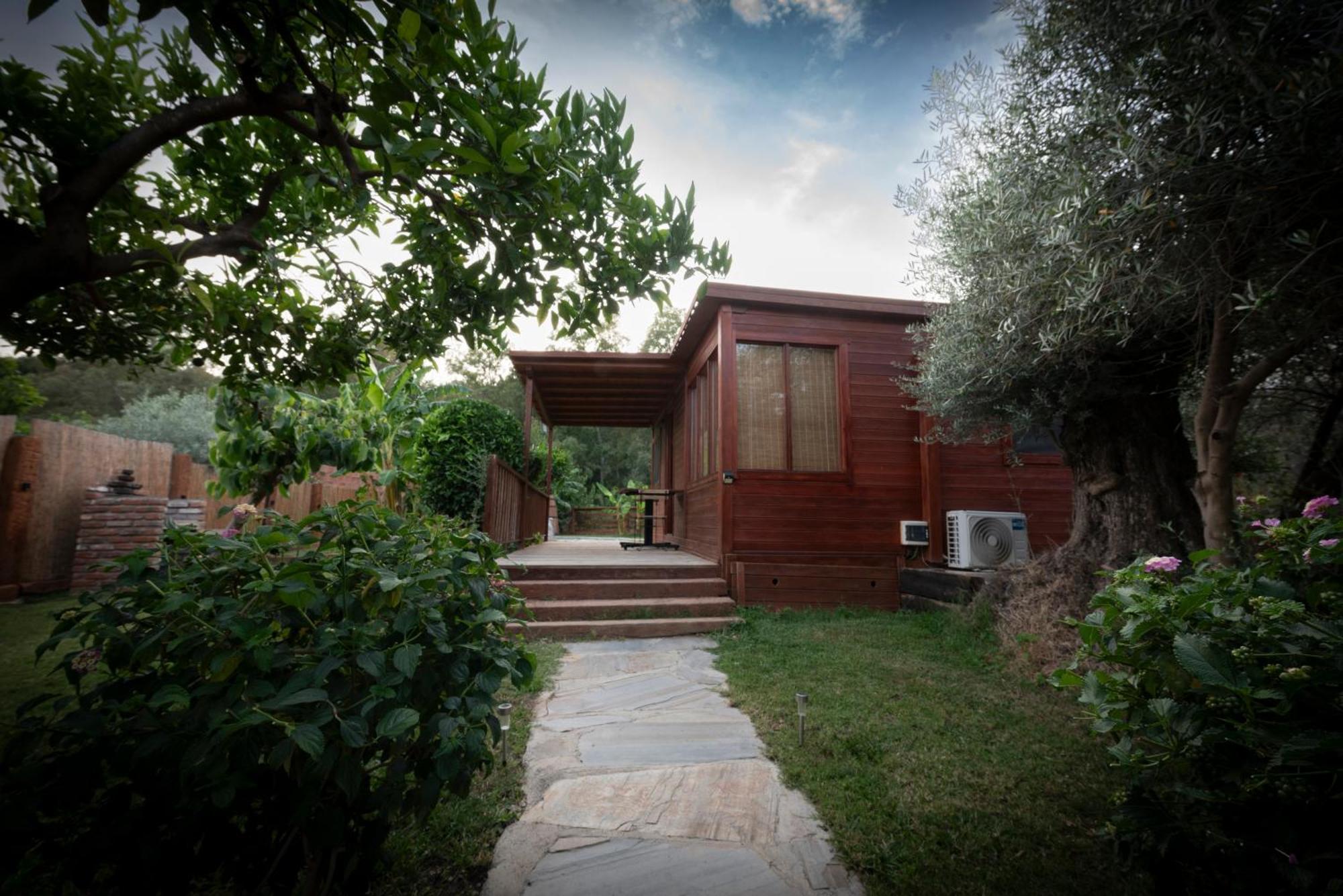 El Jardin Del Eden Villa ออร์กิวา ภายนอก รูปภาพ